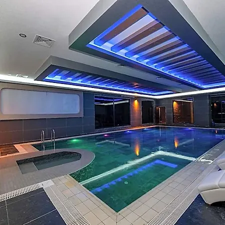 The Nirvanas Hotel