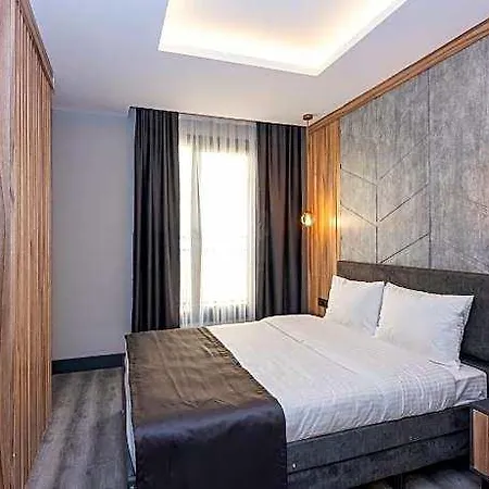 The Nirvanas Hotel